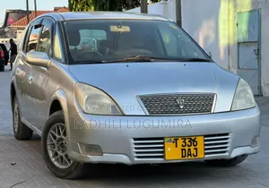 Toyota Opa 2004 Silver