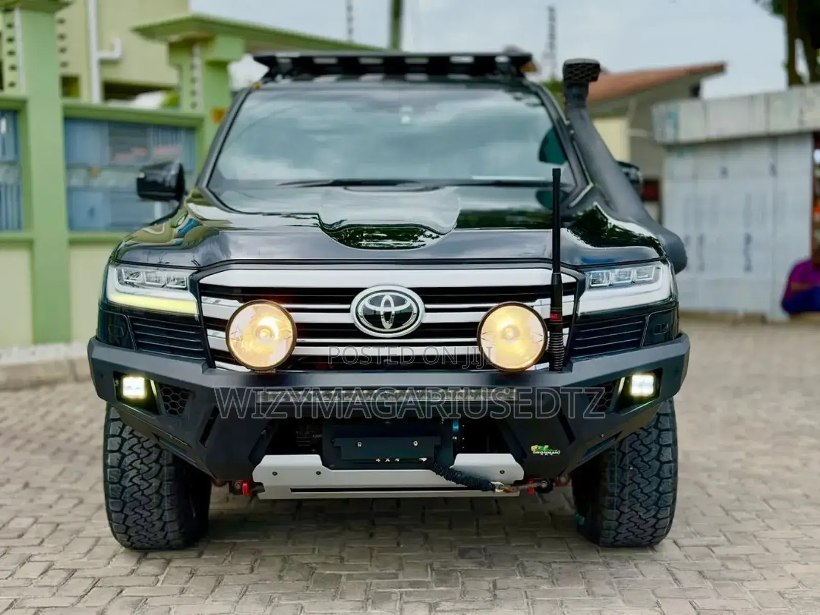 Toyota Land Cruiser 2024 Black
