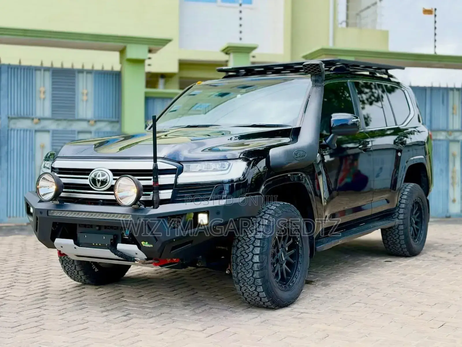 Toyota Land Cruiser 2024 Black