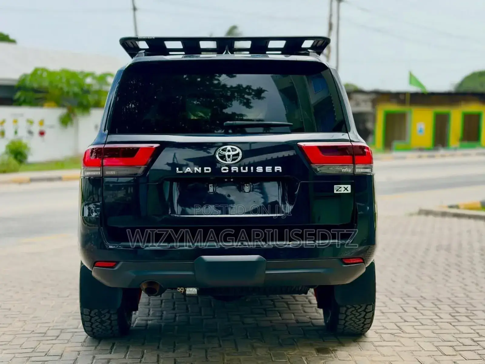 Toyota Land Cruiser 2024 Black