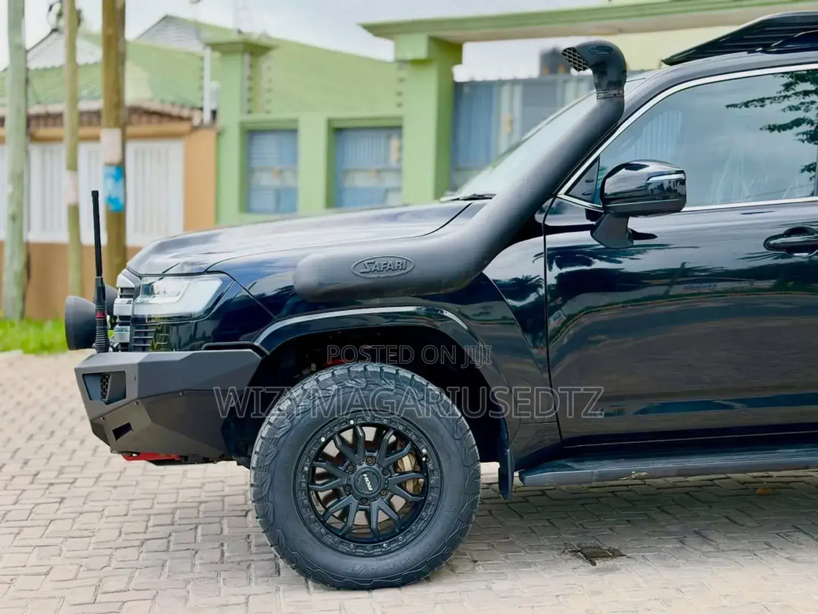 Toyota Land Cruiser 2024 Black