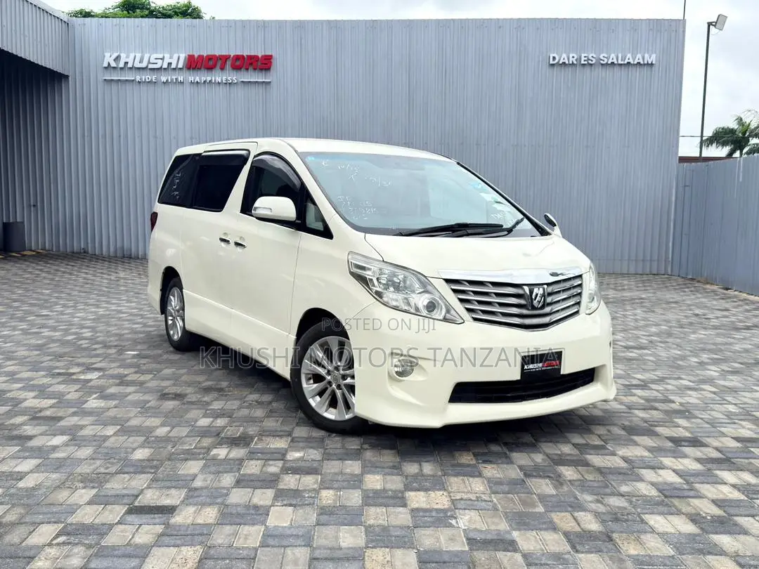 Toyota Alphard 2009 Beige