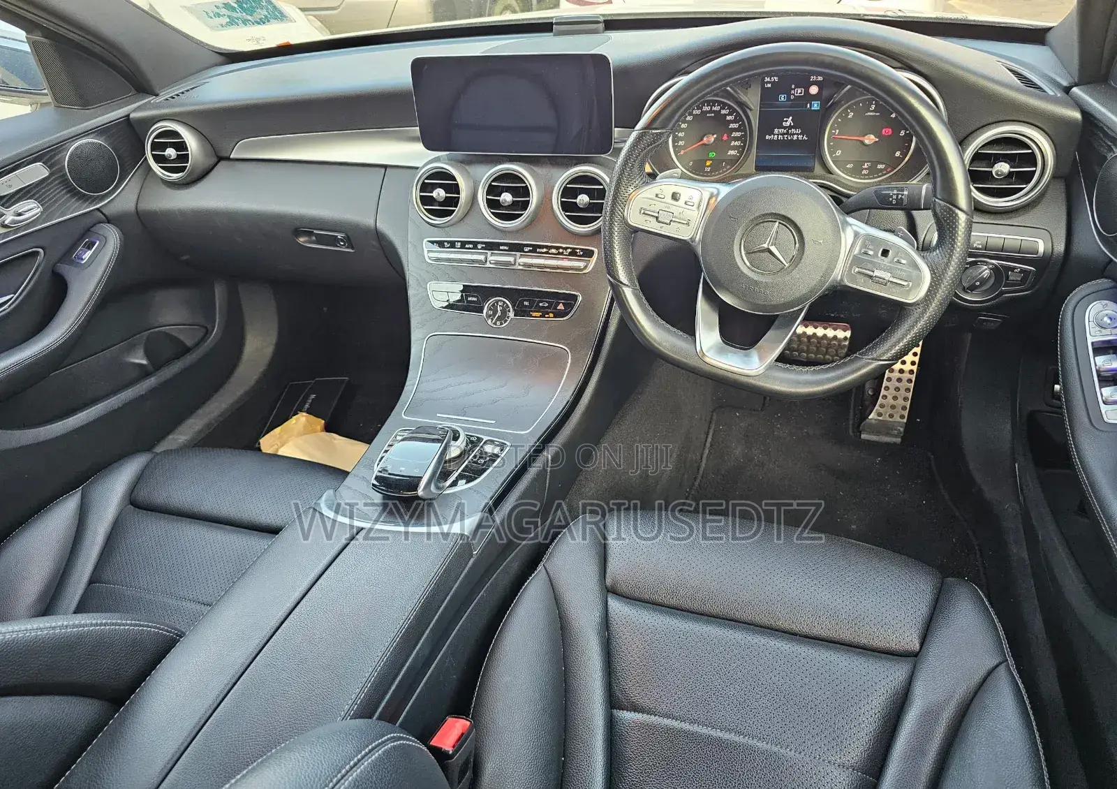 Mercedes-Benz C220 2019 Off white