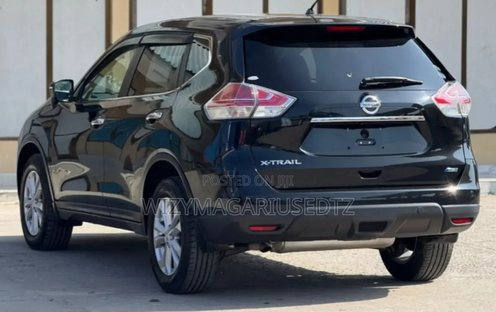 Nissan X-Trail 2.0 Petrol AWD 2015 Ivory