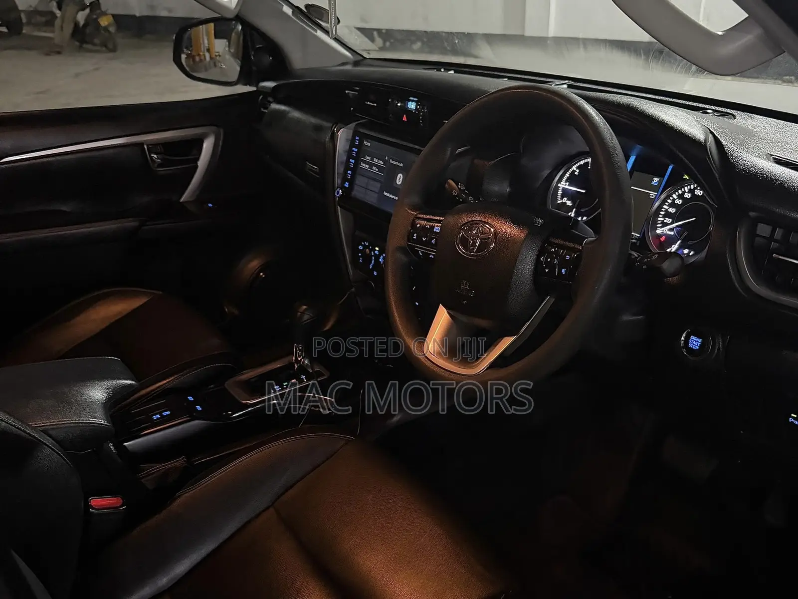 Toyota Fortuner 2.4 D AWD 2021 White