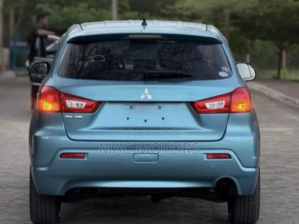 Mitsubishi RVR 2.0 2011 Blue