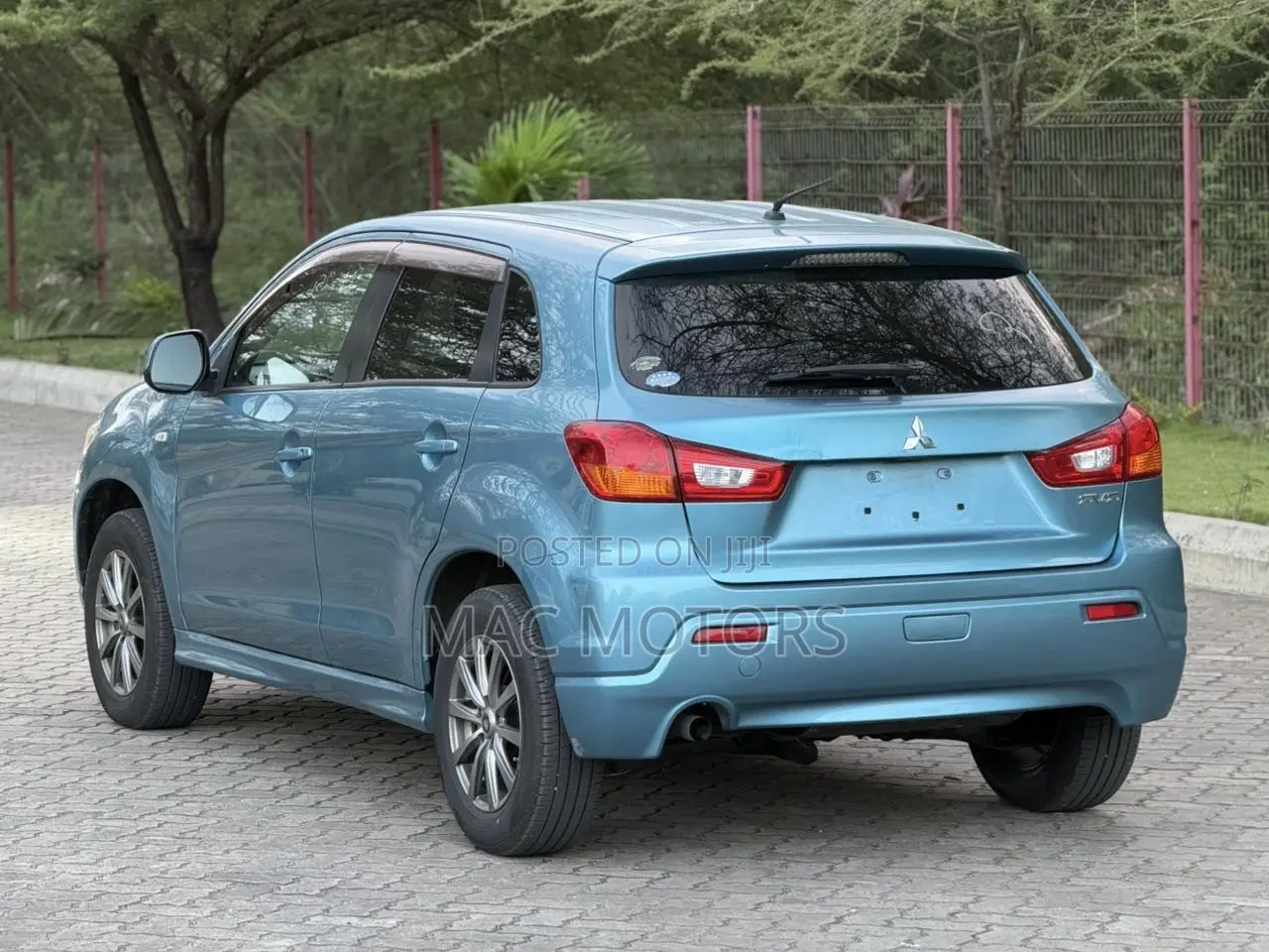 Mitsubishi RVR 2.0 2011 Blue