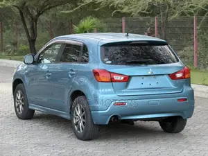 Mitsubishi RVR 2.0 2011 Blue