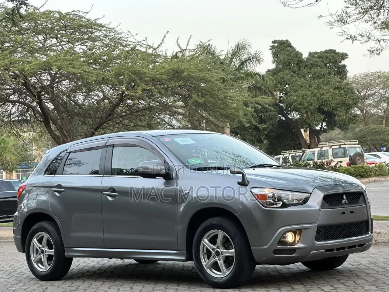 Mitsubishi RVR 2.0 2012 Gray