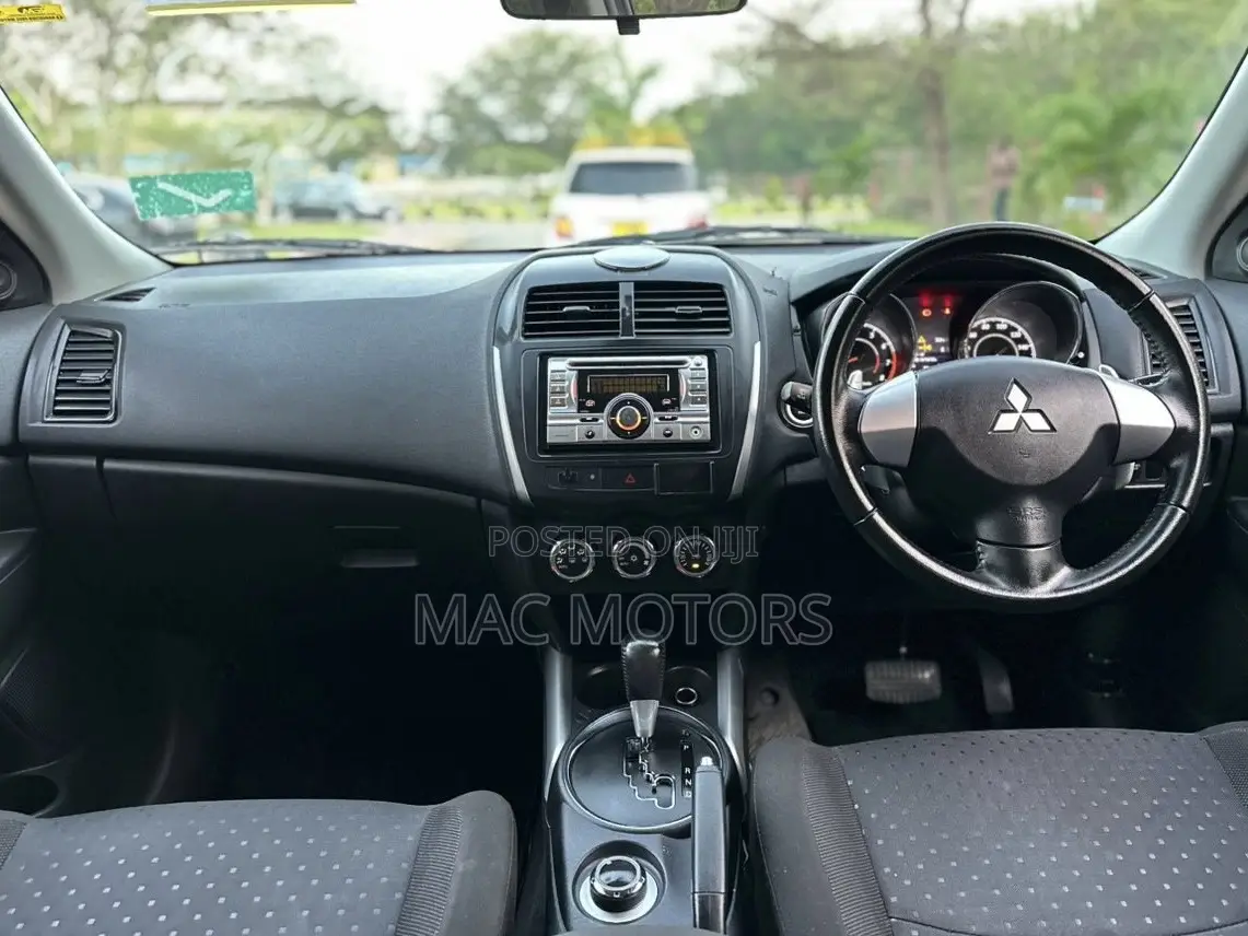Mitsubishi RVR 2.0 2012 Gray