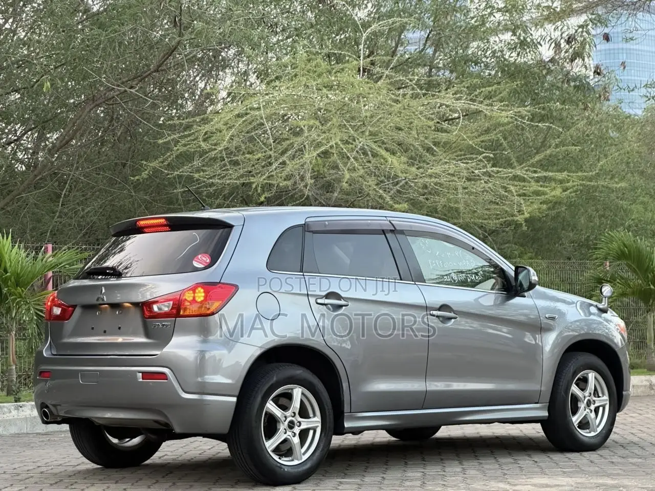 Mitsubishi RVR 2.0 2012 Gray