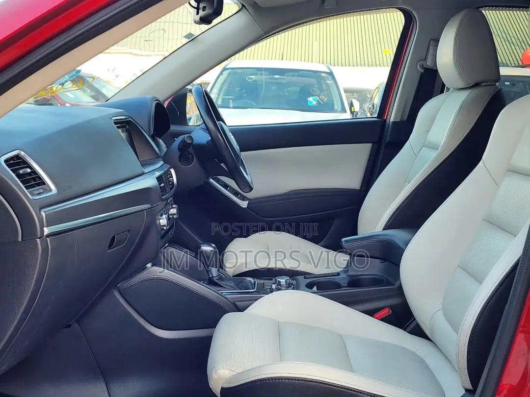 Mazda CX-5 2015 Red