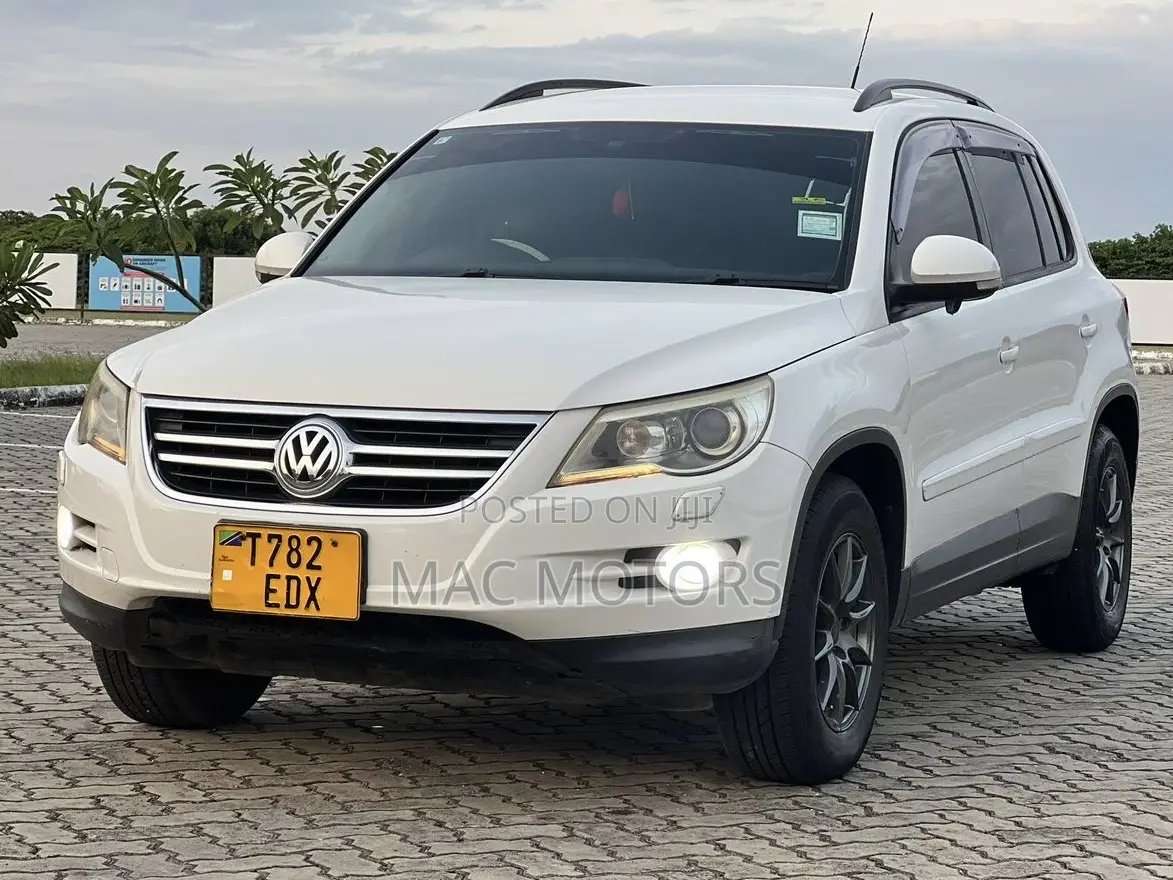 Volkswagen Tiguan 2.0 S 2009 White