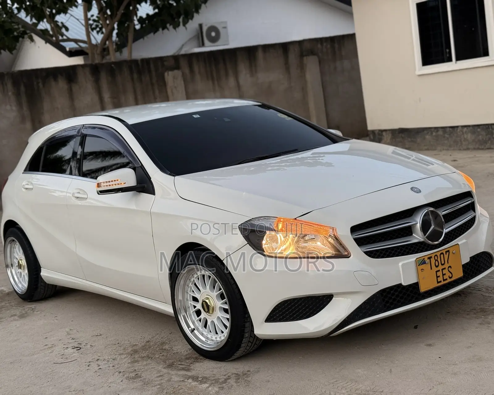 Mercedes-Benz A-Class 2013 White