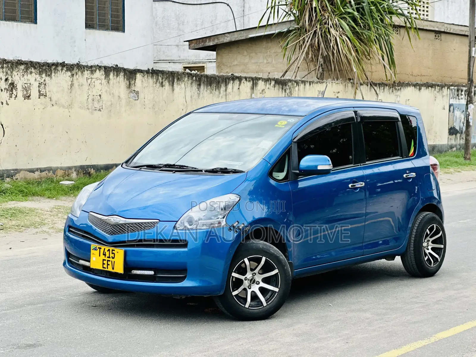 Toyota Ractis 1.3 FWD 2008 Blue