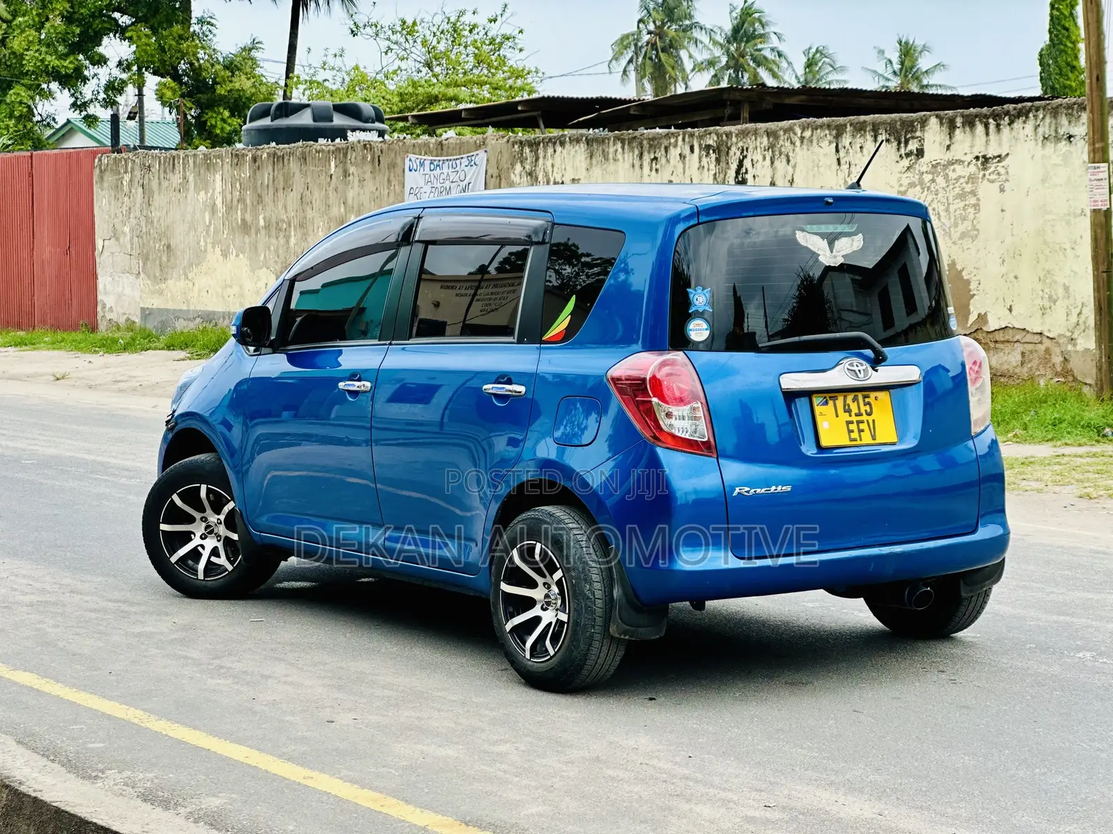 Toyota Ractis 1.3 FWD 2008 Blue