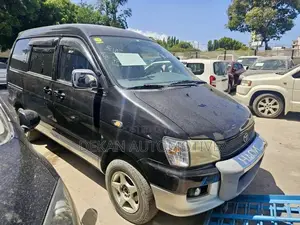 Toyota Noah 2.0 AWD (8 Seater) 2001 Black