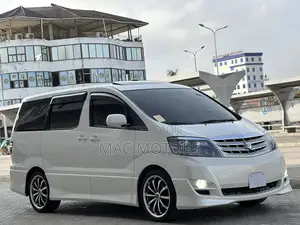 Toyota Alphard 2005 White