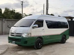 Toyota Grand HiAce 2012 White