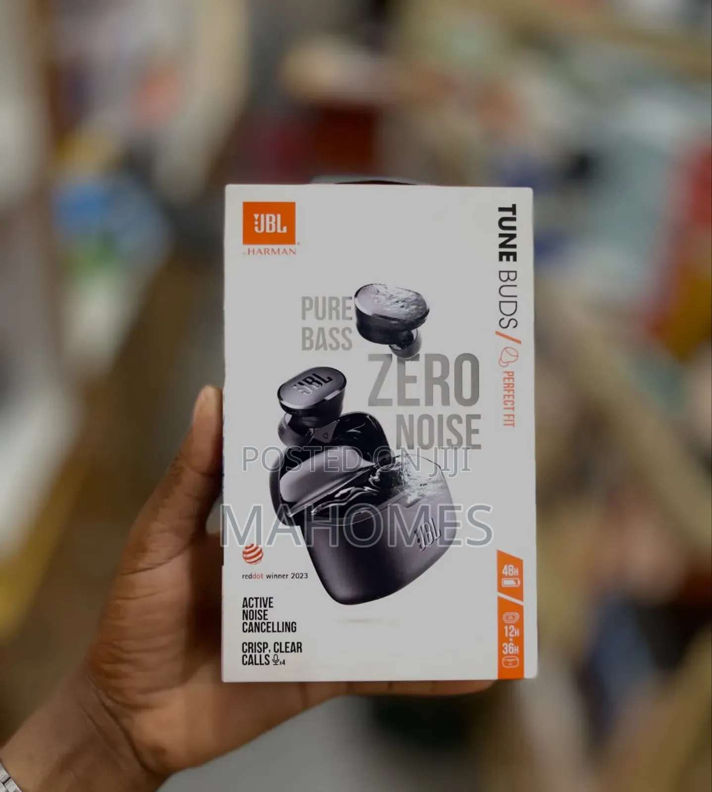 Tune Buds With Active Noise Cancelling