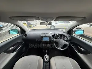 Toyota IST 2007 White