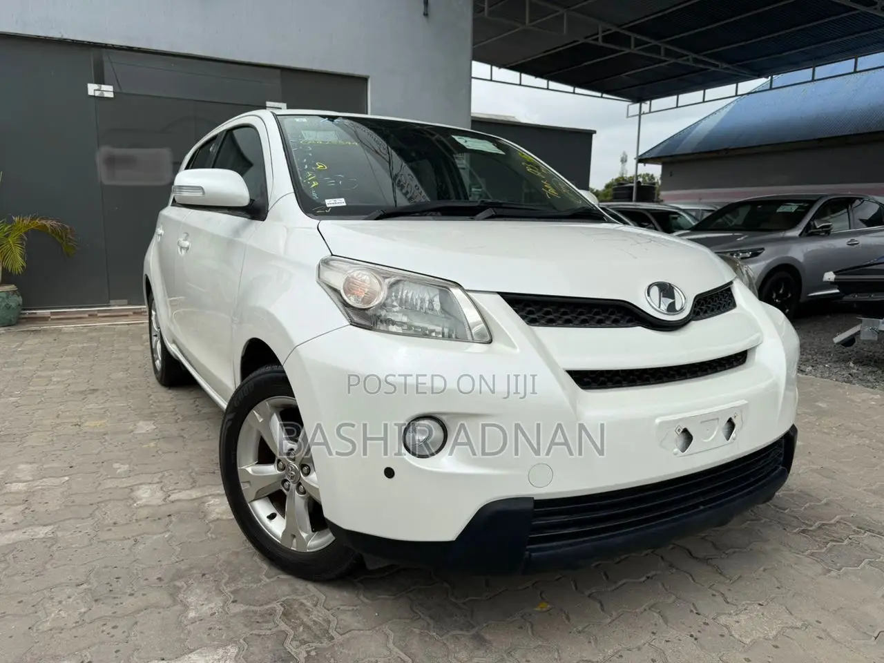 Toyota IST 2007 White
