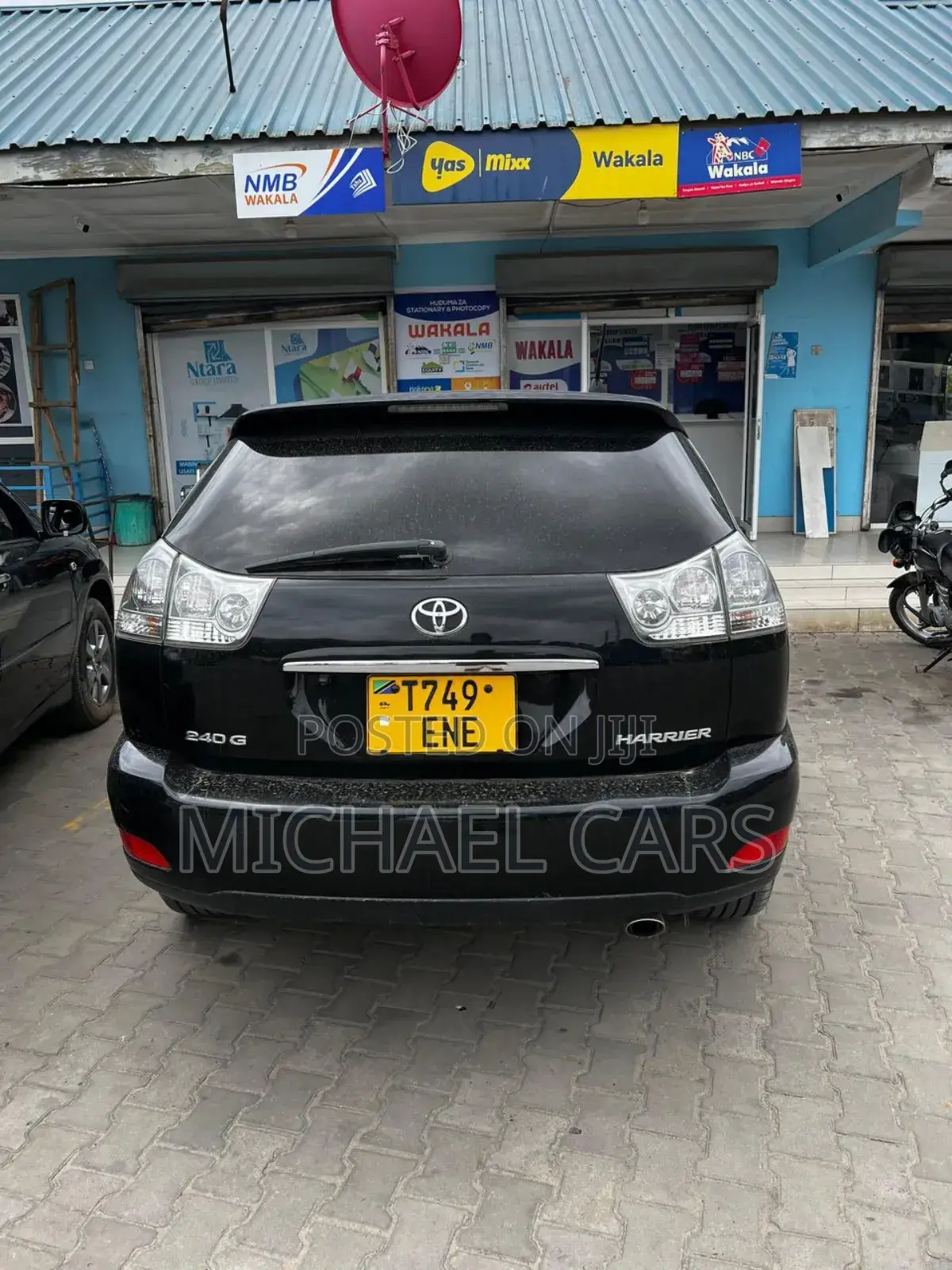 Toyota Harrier 2006 Black