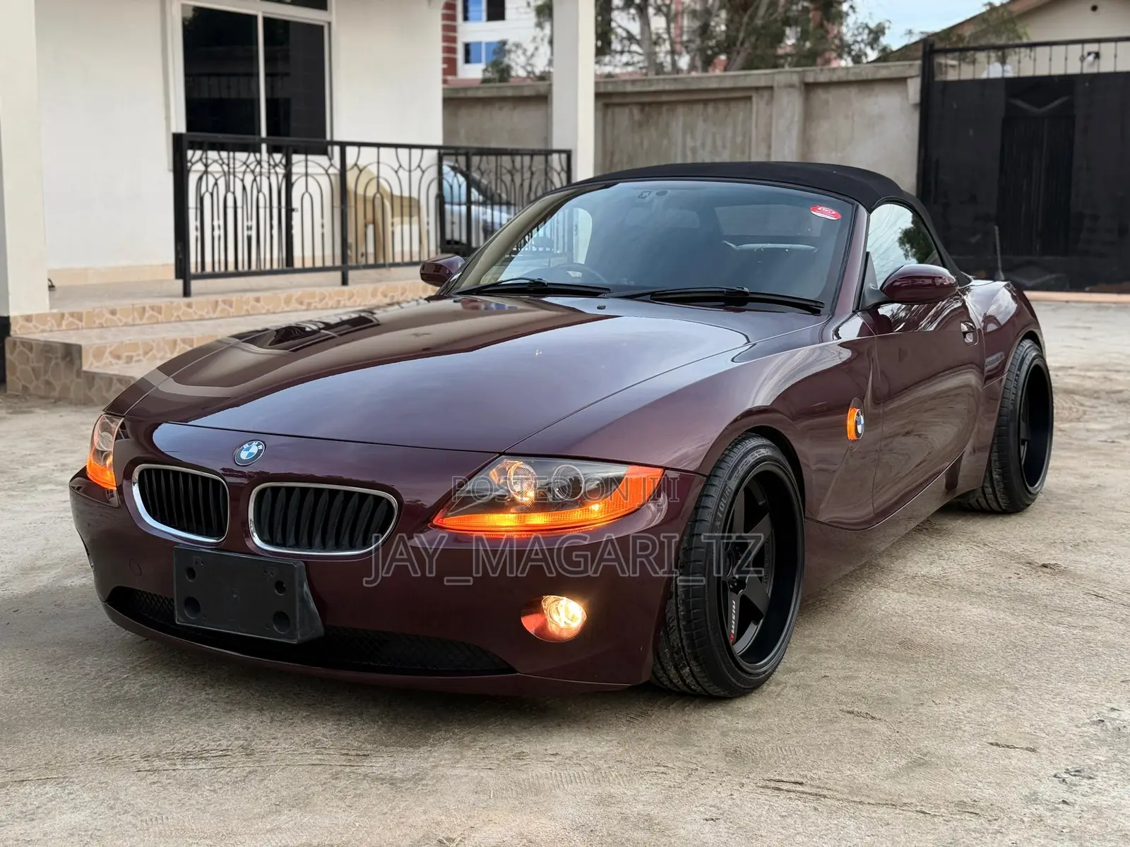 BMW Z4 2004 Burgundy