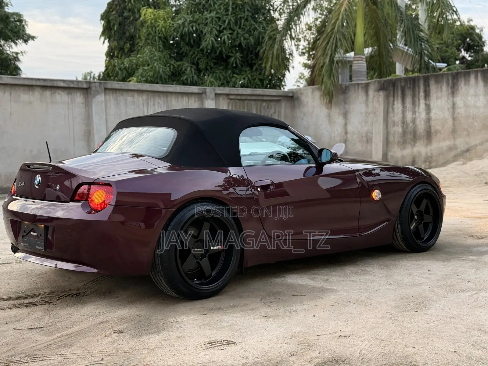 BMW Z4 2004 Burgundy