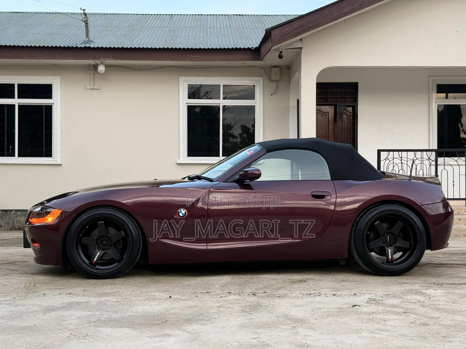BMW Z4 2004 Burgundy