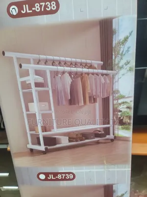 Stand Nguo