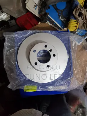 BMW E90 Brake Disk Za Mbele