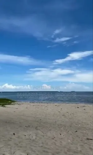 Beach Plot Inauzwa Kawe Beach