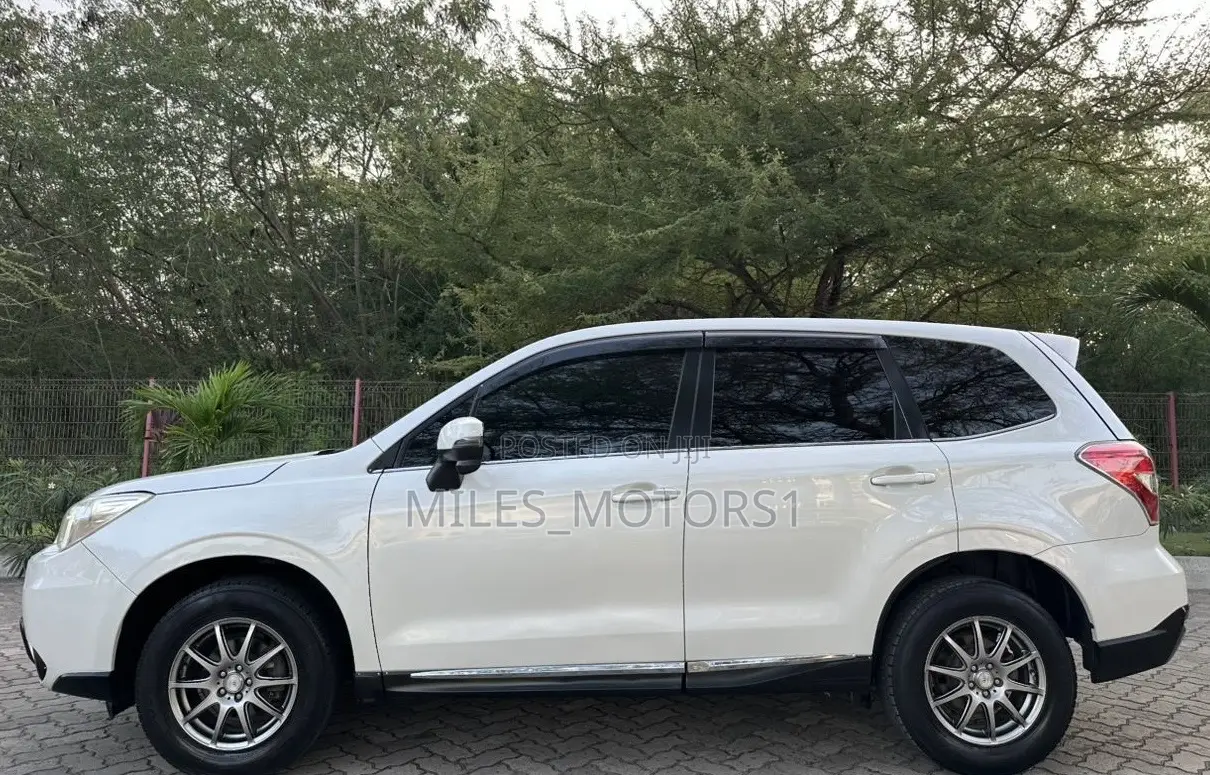 Subaru Forester 2013 White