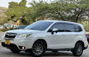 Subaru Forester 2013 White