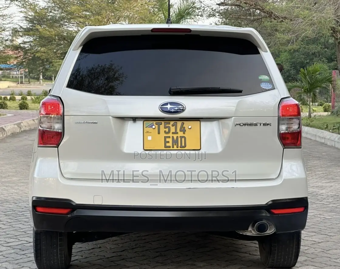 Subaru Forester 2013 White