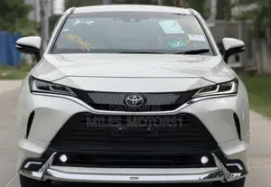 Toyota Harrier 2021 White