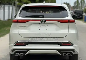 Toyota Harrier 2021 White