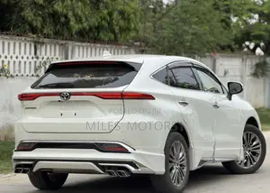 Toyota Harrier 2021 White