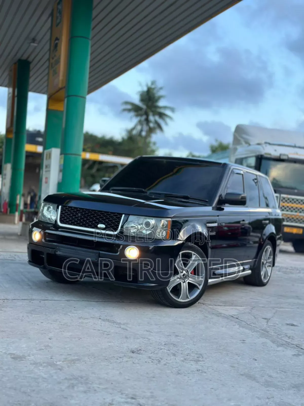 Land Rover Range Rover Sport HSE 4x4 (4.4L 8cyl 6A) 2006 Black