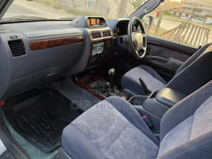 Toyota Land Cruiser Prado 2.7 16V 3dr 2000 Silver