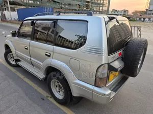 Toyota Land Cruiser Prado 2.7 16V 3dr 2000 Silver