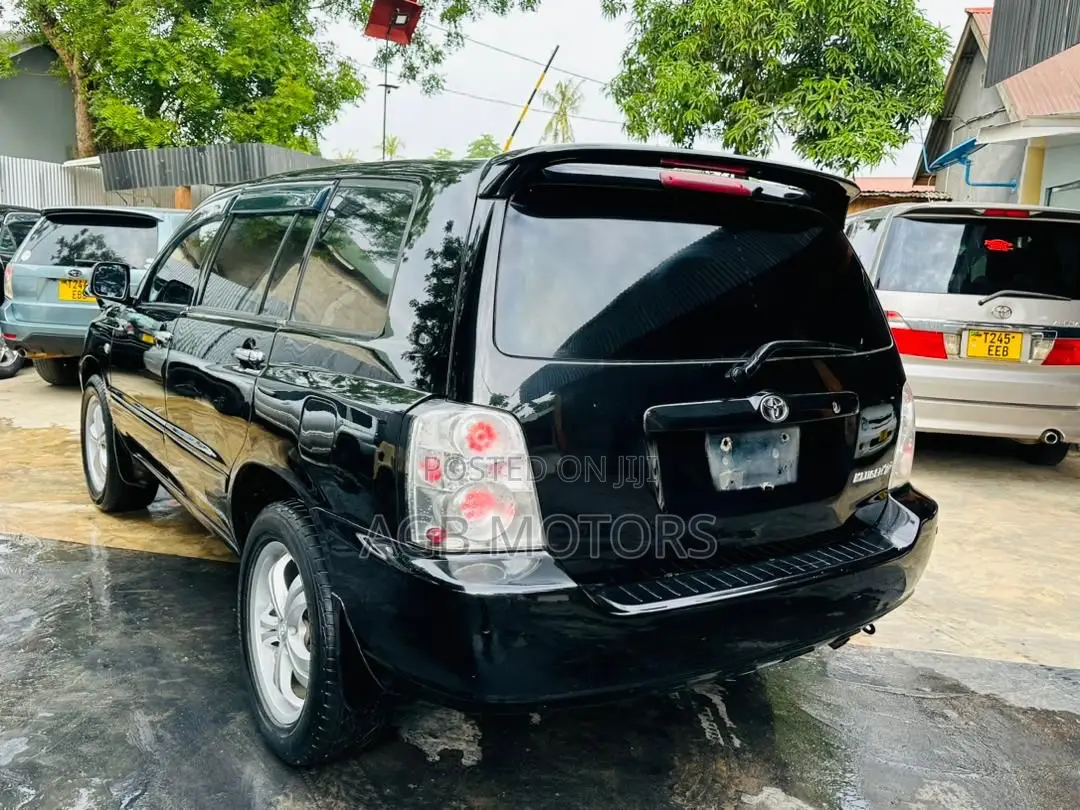 Toyota Kluger 2004 Black