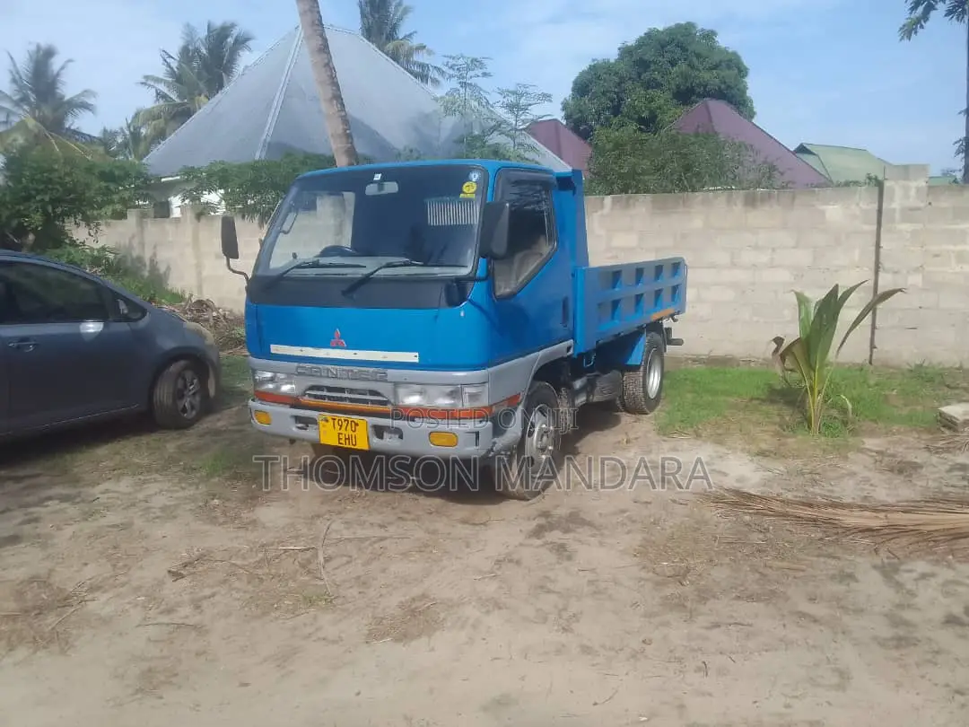 Mistubishi Canter Tipper 2tons