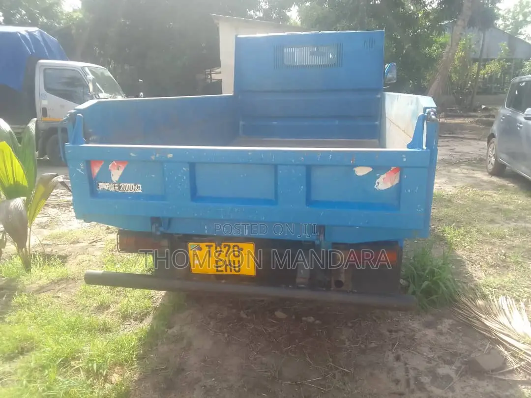Mistubishi Canter Tipper 2tons