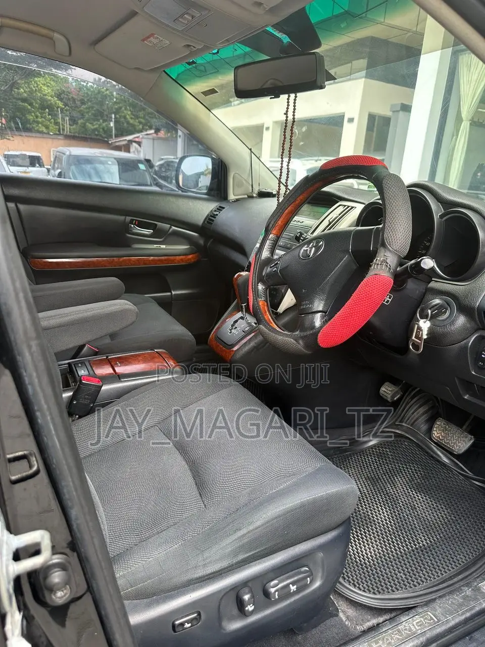 Toyota Harrier 2004 Black