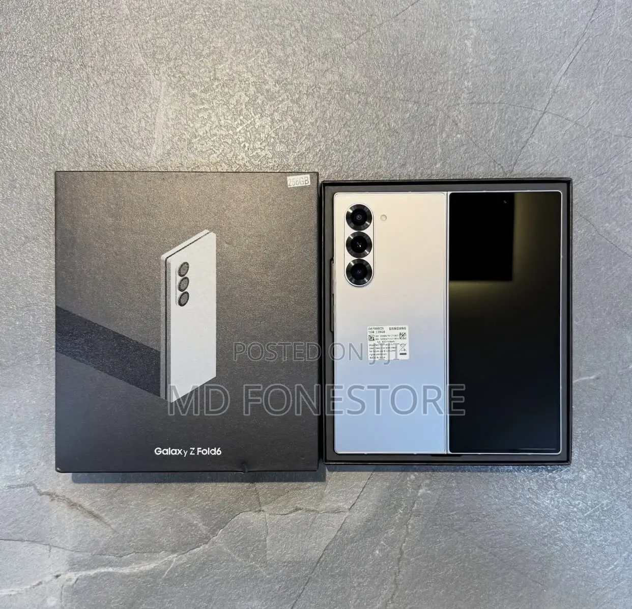 New Samsung Galaxy Z Fold6 256 GB Silver