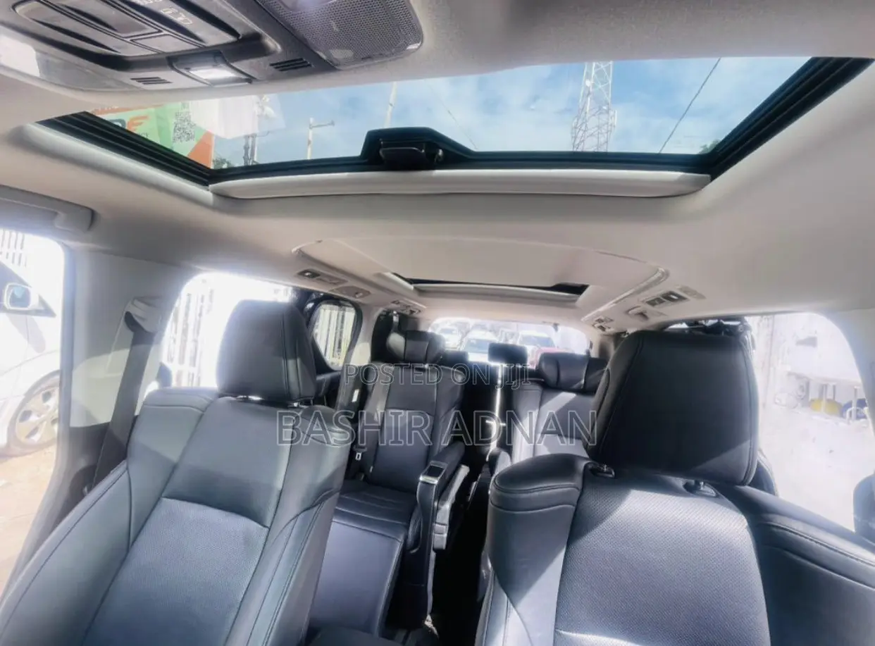 Toyota Vellfire 2020 Black
