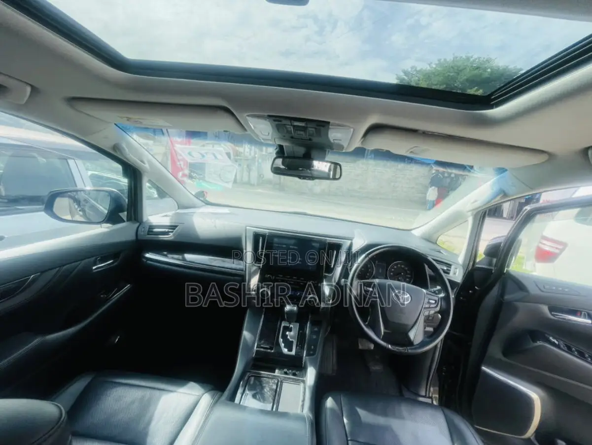 Toyota Vellfire 2020 Black