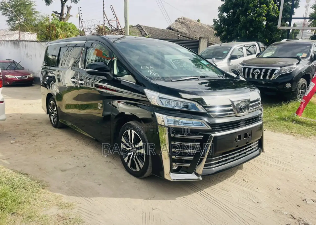 Toyota Vellfire 2020 Black